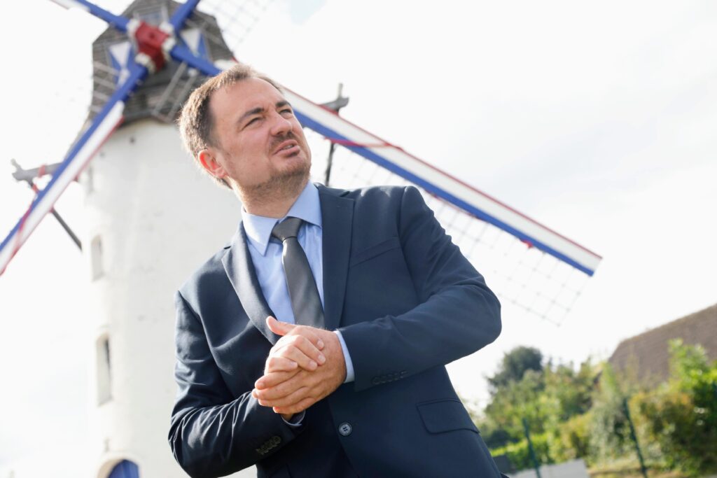 Proche des habitants, concret dans nos propositions, collectif dans nos actions : voilà notre façon de faire de la politique à Leers. Proche des habitants, concret dans nos propositions, collectif dans nos actions : voilà notre façon de faire de la politique à Leers.